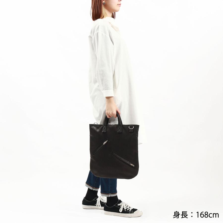 最大51%★6/7〜 ポータークラシック ショルダーバッグ メンズ レディース 大きめ Porter Classic バッグ NEWTON 本革 ヘルメットバッグ 2WAY PC-050-2502の画像