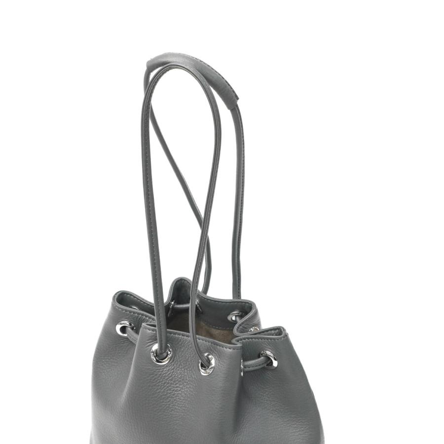 PELLE MORBIDA（ペッレ モルビダ） 限定ポストイット+ケアセット＋