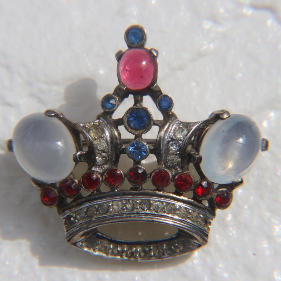 Trifari クラウンピン ブローチ Trifari クラウン ブローチ トリファリ : GALLERY AURA - 通販