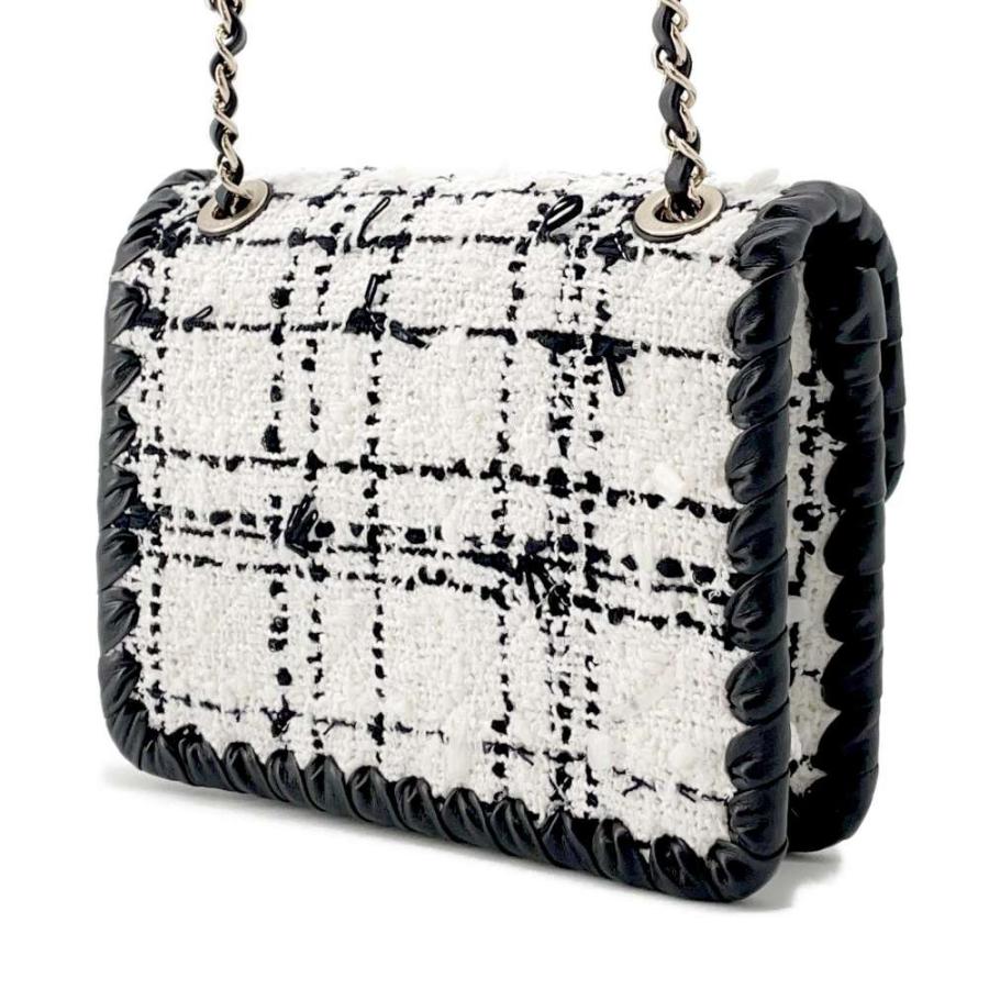 シャネル チェーンショルダーバッグ 2.55 アイコン ツイード ココマーク CHANEL フラワー 白 シャネル チェーンショルダーバッグ 2.55 アイコン ツイード ココ
