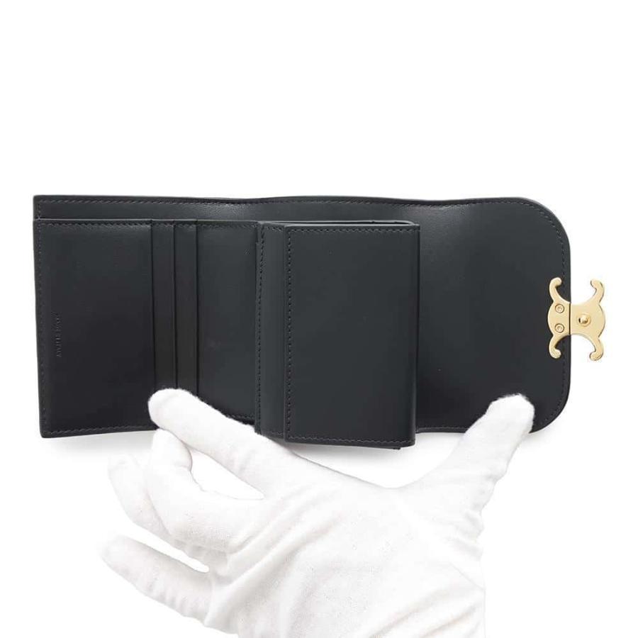 CELINE(セリーヌ) 3つ折り財布美品  スモール フラップウォレット トリオンフ 10D783DPV.38NO 黒 楽天市場】【中古】 セリーヌ 三つ折り財布 トリオンフ コンパクト