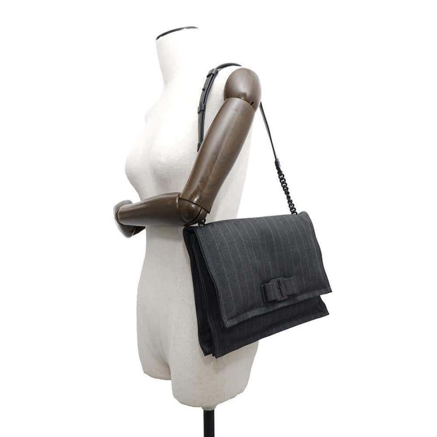 サルヴァトーレ・フェラガモ ショルダーバッグ ビバ ボウ ヴァラリボン  