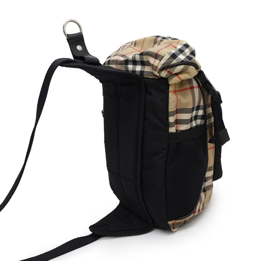 美品 BURBERRY ボディバッグノバチェック 外ポケットナイロン ブラック バーバリー ボディバッグ ノバチェック ナイロン 8013645 BURBERRY