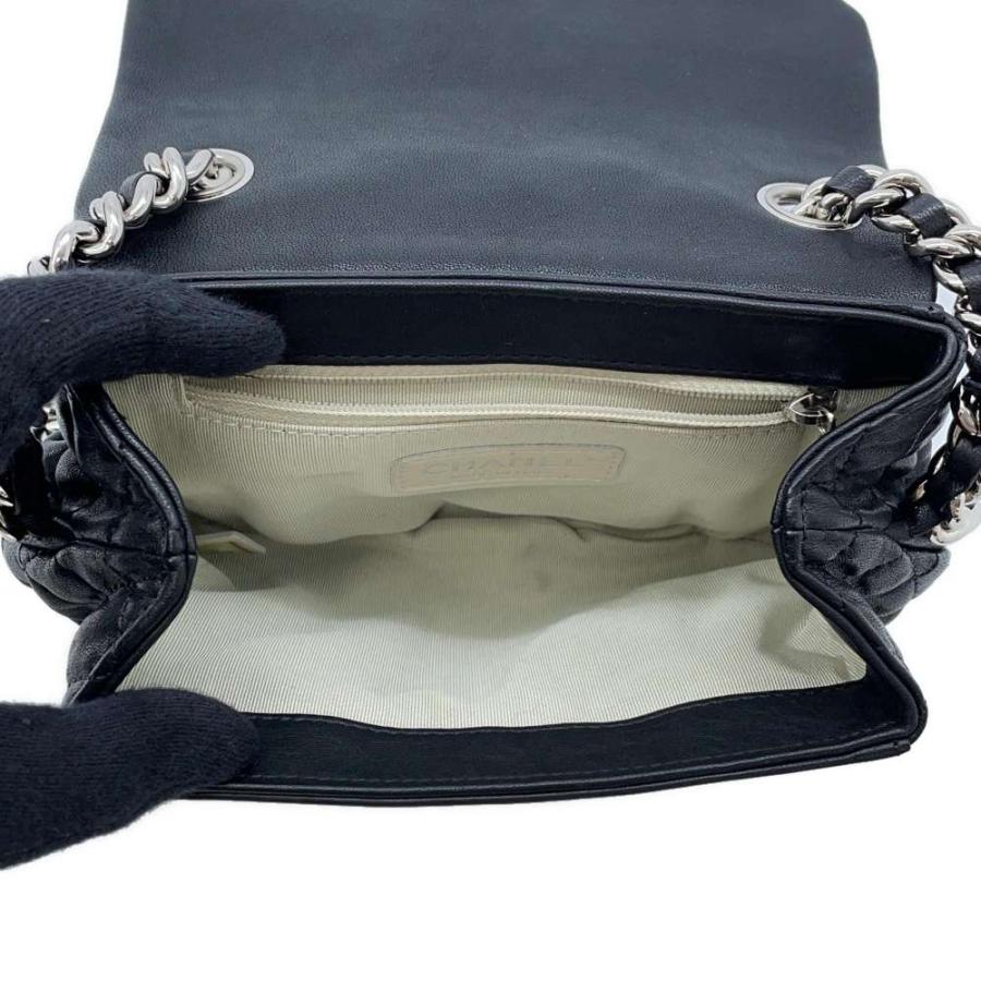 シャネル チェーンショルダーバッグ ココマーク マトラッセ チェーン