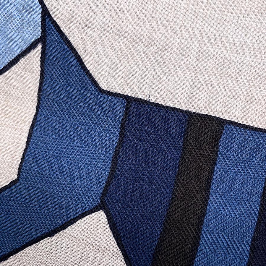 エルメス ストール トライアングル ジェアン オン・ア・サマーデイ On  