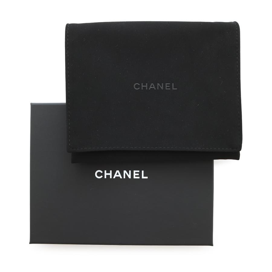 シャネル 三つ折り財布 マトラッセ ココマーク クラシック スモール  