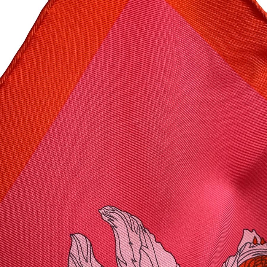 エルメス スカーフ カレ45 ガヴロッシュ ローブ・レジェール Robe