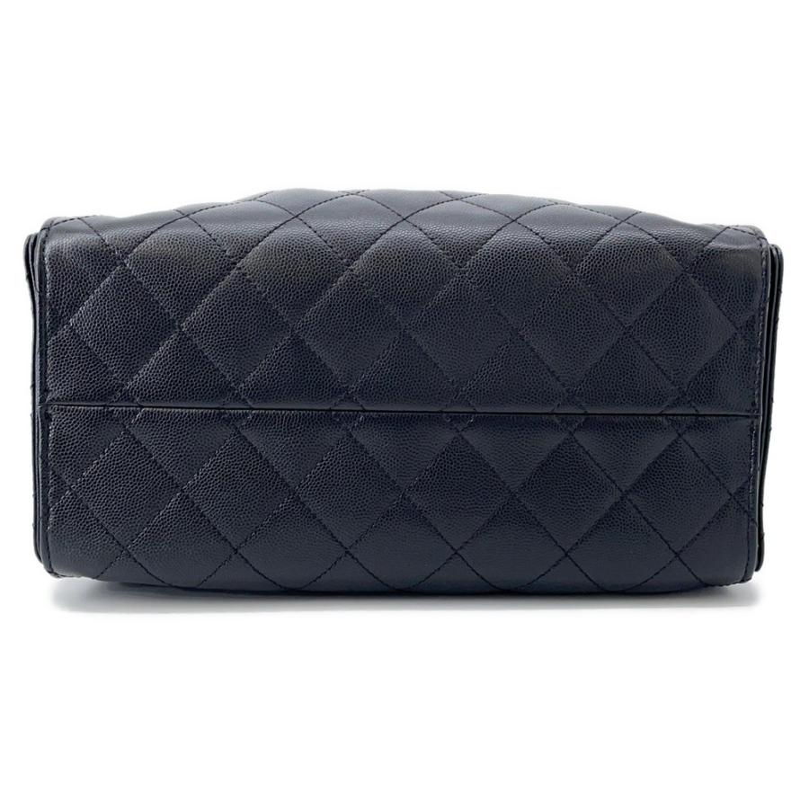 シャネル チェーンショルダーバッグ ココマーク マトラッセ CHANEL 25