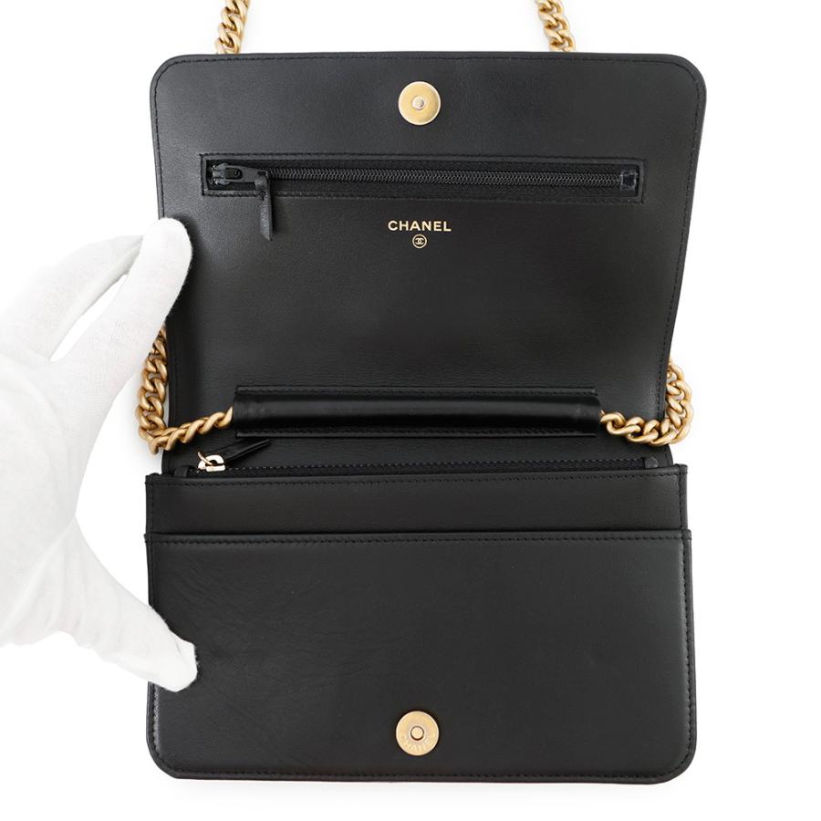 シャネル チェーンウォレット ボーイシャネル マトラッセ ココマーク