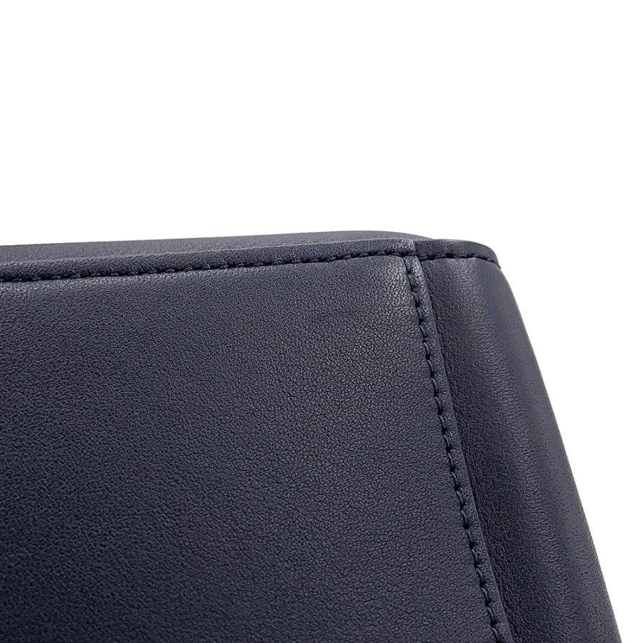 極美品 サルヴァトーレフェラガモ 2way ビジネスバッグ レザー スタッズ 黒 Salvatore Ferragamo - 極美品 Salvatore Ferragamo サルヴァトーレ