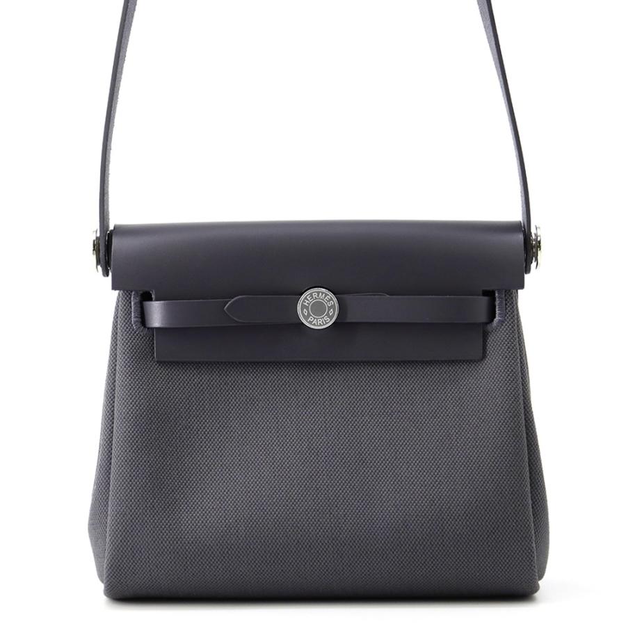 エルメス   エールジップバッグ ミニ K刻印 GD金具トワルミリタリー ヴァッシュハンターショルダーバッグ 中古 GZ14 エルメス ショルダーバッグ エールバッグジップ ミニ アルドワーズ