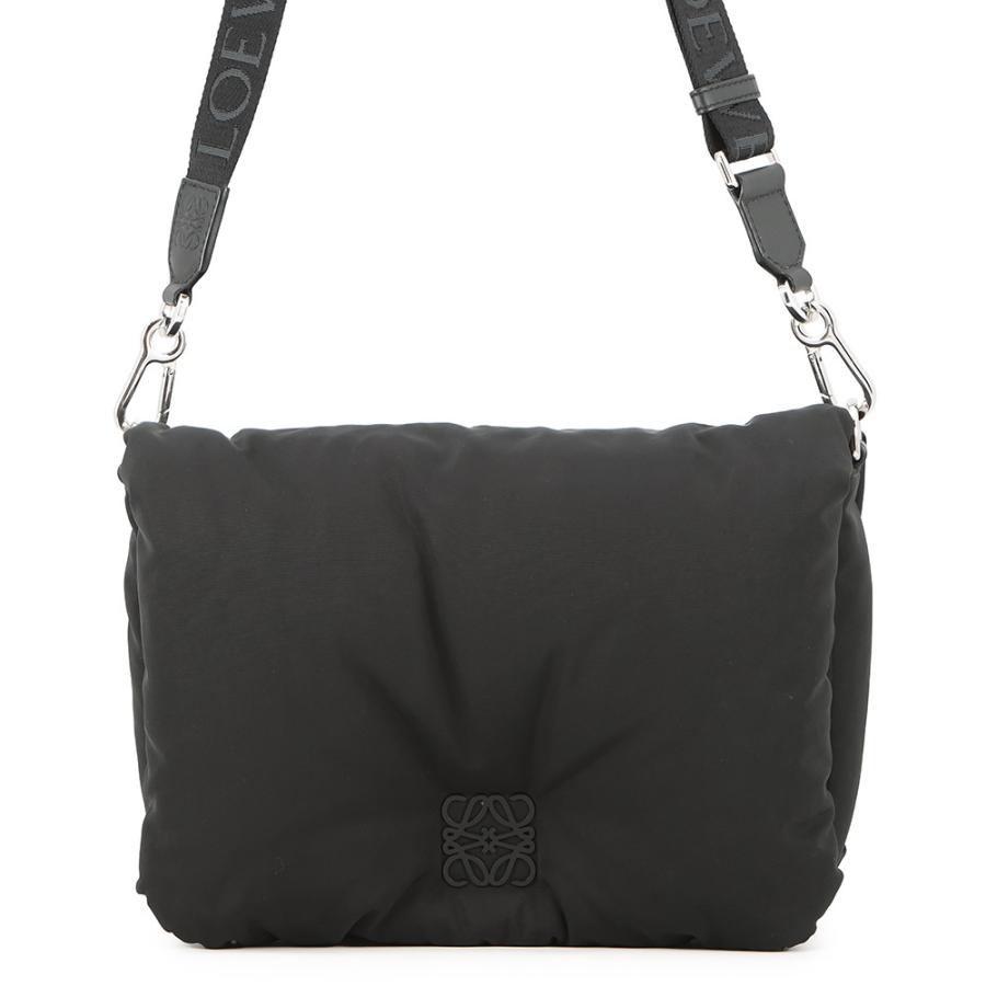 ロエベ ショルダーバッグ ゴヤ GOYA パファー メッセンジャーバッグ