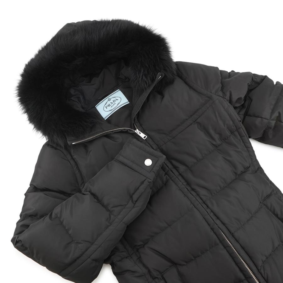 プラダ ダウンジャケット トライアングルロゴ ファー付き レディース