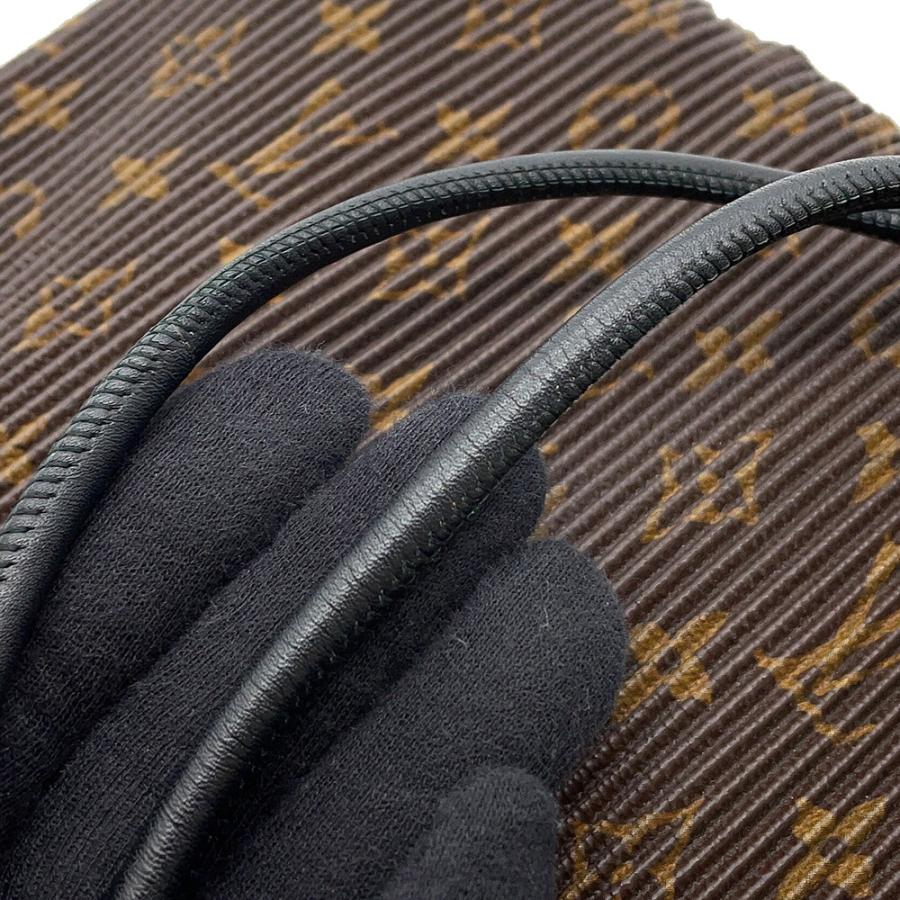 ルイヴィトン ショルダーバッグ モノグラム ポーチ・エクスプローラー M62232 LOUIS VUITTON ルイヴィトン ショルダーバッグ モノグラム ポーチ・エクスプローラー
