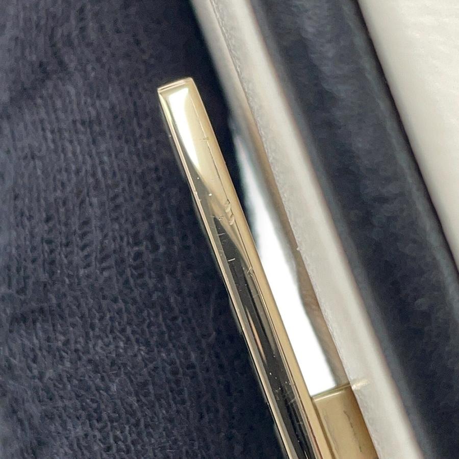 シャネル チェーンショルダーバッグ No5 パフュームボックス CHANEL 白 【安心保証】の画像