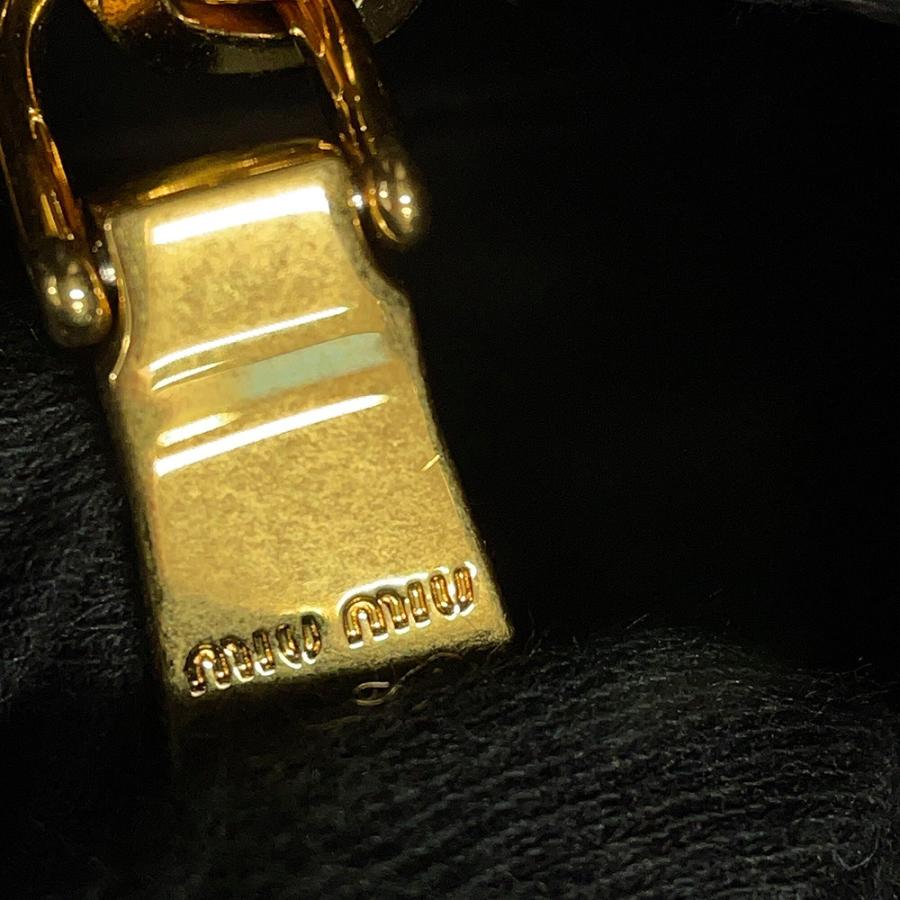 美品 MIU MIU ミュウミュウ ショルダーバッグ 5BC155 2CRW レザー ホーボーバッグ レディース マグネット開閉式 ブラック 黒   80007292 ミュウミュウ ショルダーバッグ ホーボーバッグ レザー 5BC155 MIUMIU