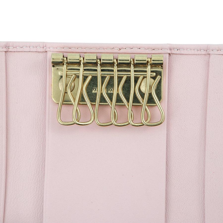 MIU MIU ドット柄 レザーキーケース新品未使用品 MIU MIU - 新品 ミュウミュウ MIU MIU キーケース ドットスタッズ