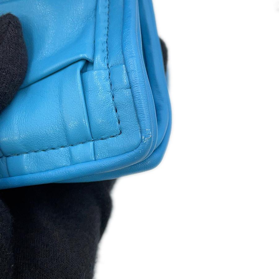 フェラガモ チェーンショルダーバッグ VIVA BOW ヴァラリボン レザー 21I446 Ferragamo フェラガモ チェーンショルダーバッグ VIVA BOW ヴァラリボン レザー