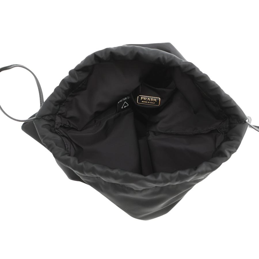 プラダ ショルダーバッグ 巾着バッグ Re-Nylon トライアングルロゴ