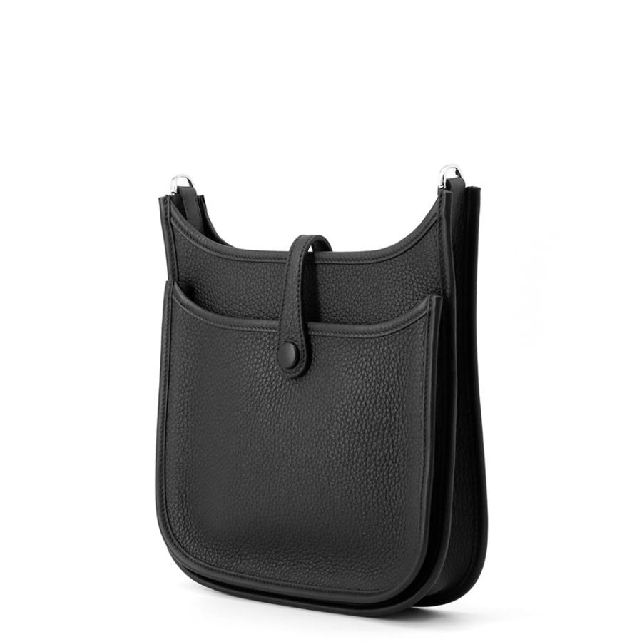 エルメス ショルダーバッグ エブリン3 23 ブラック/シルバー金具 トリヨンクレマンス K刻印 黒 エルメス ショルダーバッグ エブリン3 23 ブラック/シルバー金具