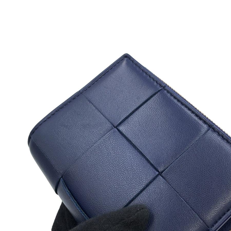 ボッテガヴェネタ 二つ折り財布 マキシイントレチャート カセット
