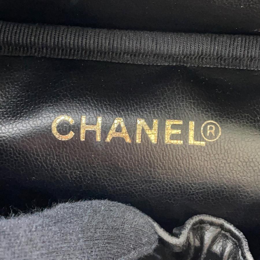 シャネル バニティバッグ ココマーク キャビアスキン 縦型 A01998 CHANEL 化粧ポーチ コスメポーチ 黒 【安心保証】