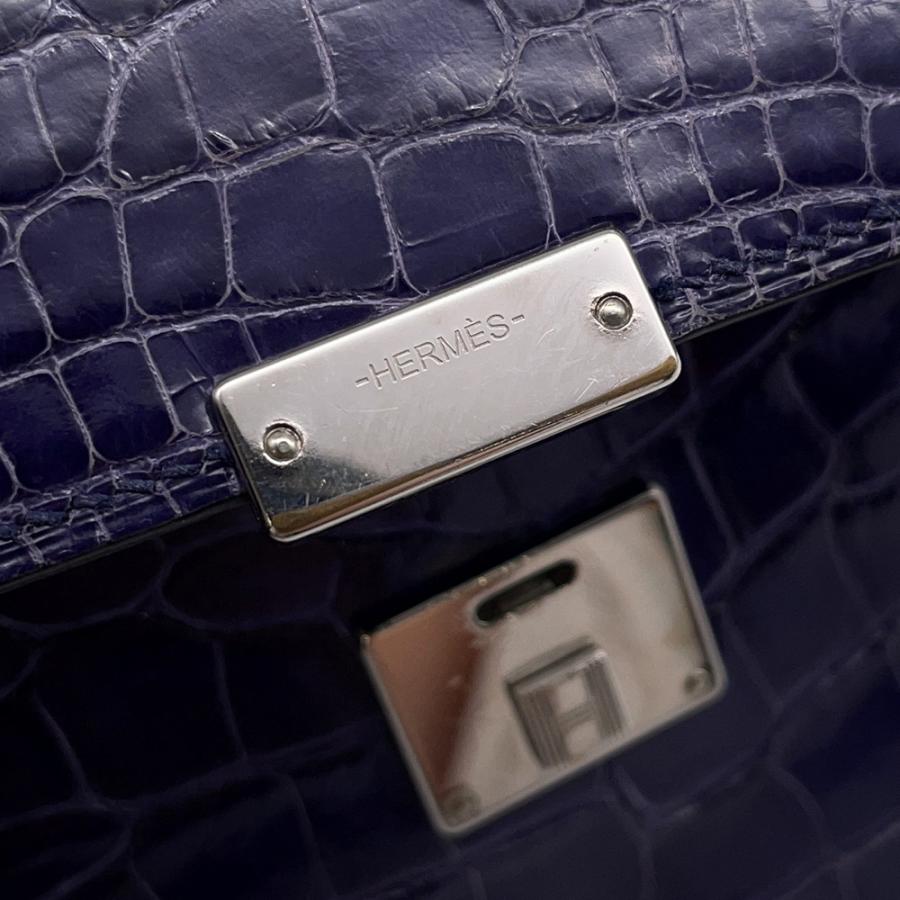 エルメス 三つ折り財布 クリック12 ネイビー/シルバー金具アリゲーターマット Z刻印 財布 【安心保証】の画像