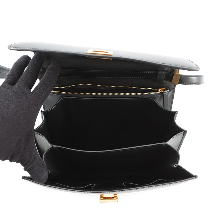 セリーヌ ショルダーバッグ クラシックボックス ミディアム ボックスカーフレザー 189173DLS CELINE 黒 セリーヌ ショルダーバッグ クラシックボックス ミディアム ボックス