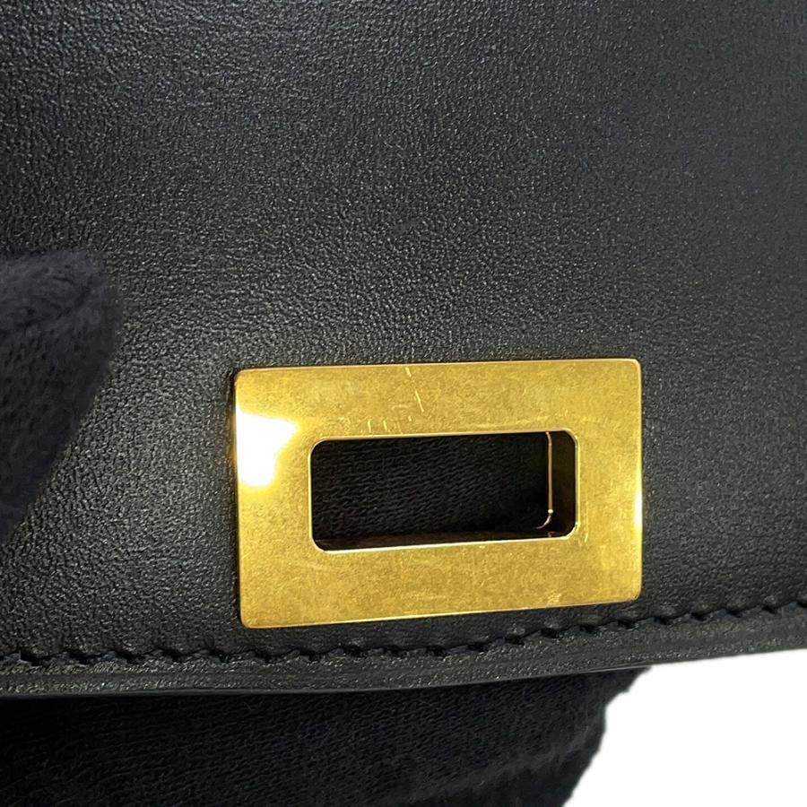 セリーヌ ショルダーバッグ クラシックボックス ミディアム ボックスカーフレザー 189173DLS CELINE 黒 セリーヌ ショルダーバッグ クラシックボックス ミディアム ボックス