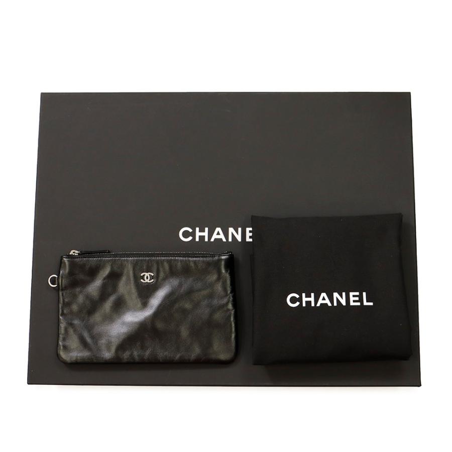 シャネル チェーンショルダーバッグ CHANEL 22 マトラッセ スモール シャイニーカーフレザー AS3261 ポーチ付き 黒 シャネル チェーンショルダーバッグ CHANEL 22 マトラッセ スモール