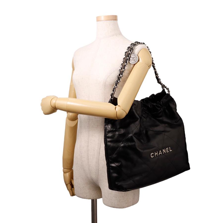 シャネル チェーンショルダーバッグ CHANEL 22 マトラッセ スモール シャイニーカーフレザー AS3261 ポーチ付き 黒 シャネル チェーンショルダーバッグ CHANEL 22 マトラッセ スモール