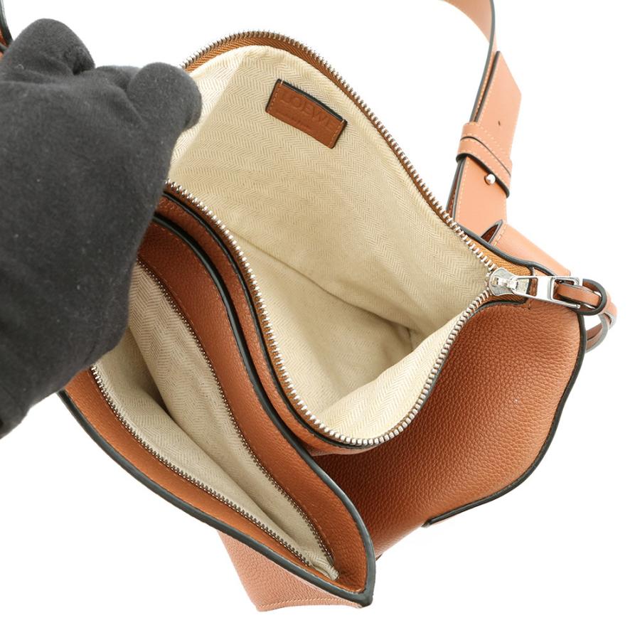 ロエベ ボディバッグ アントン スリングバッグ レザー B511A09X06 LOEWE ブラウン 【安心保証】の画像