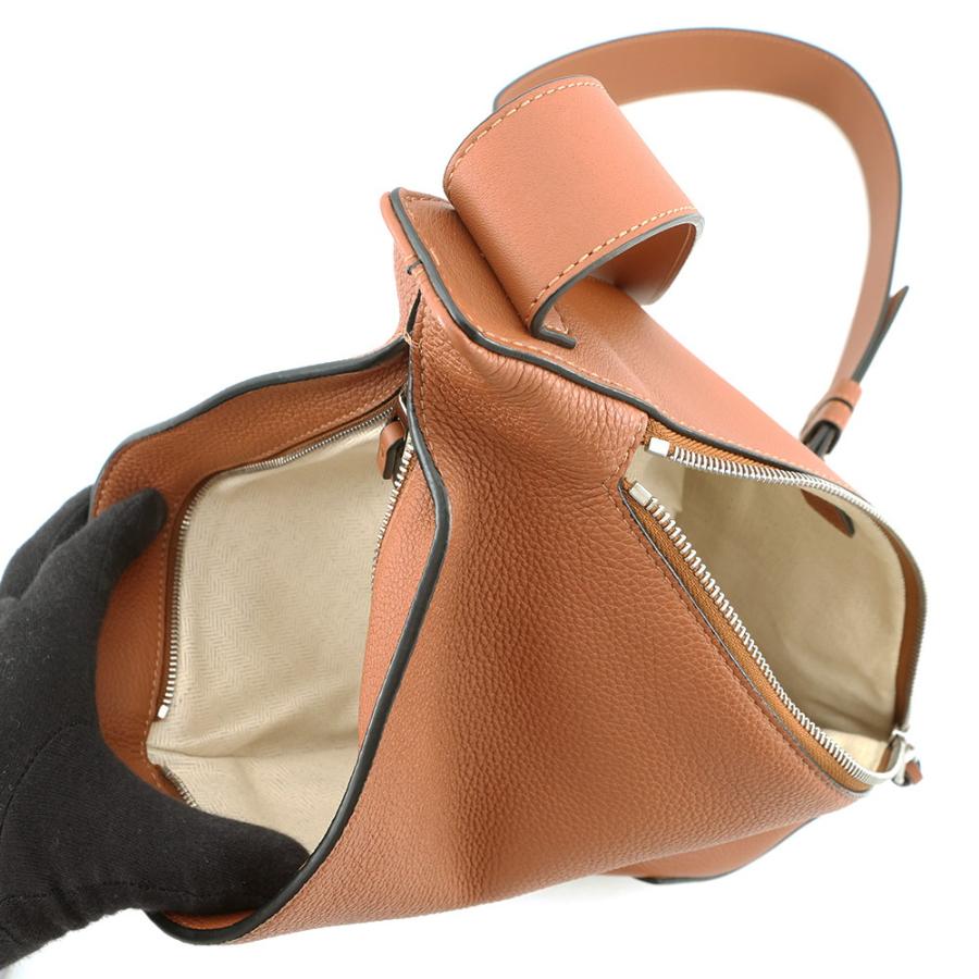 ロエベ ボディバッグ アントン スリングバッグ レザー B511A09X06 LOEWE ブラウン 【安心保証】の画像