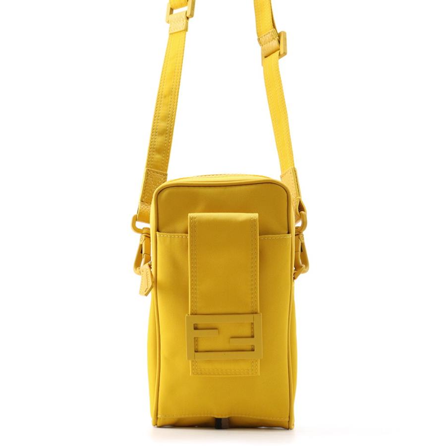 フェンディ / FENDI　バゲット フォンホルダー / ショルダーポーチ　7AS056　ナイロン　カーキ系 【中古】 フェンディ フォンホルダー バゲット フォンポーチ ナイロン/レザー