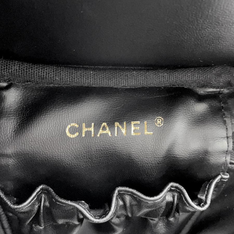シャネル バニティバッグ ココマーク キャビアスキン 縦型 A01998 CHANEL 化粧ポーチ コスメポーチ 黒 【安心保証】の画像