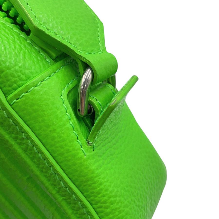 バレンシアガ ショルダーバッグ カー カメラバッグ 693542 BALENCIAGA