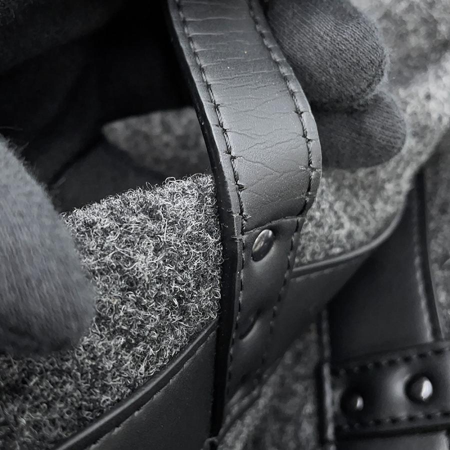 ヴァレンティノ・ガラヴァーニ トートバッグ VLTNロゴ ミディアム フェルト レザー 1Y2B0A35BZN VALENTINO 黒 【安心保証】の画像
