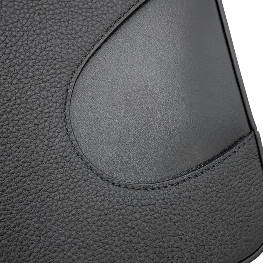 サルヴァトーレ・フェラガモ クラッチバッグ レザー 241285 Ferragamo