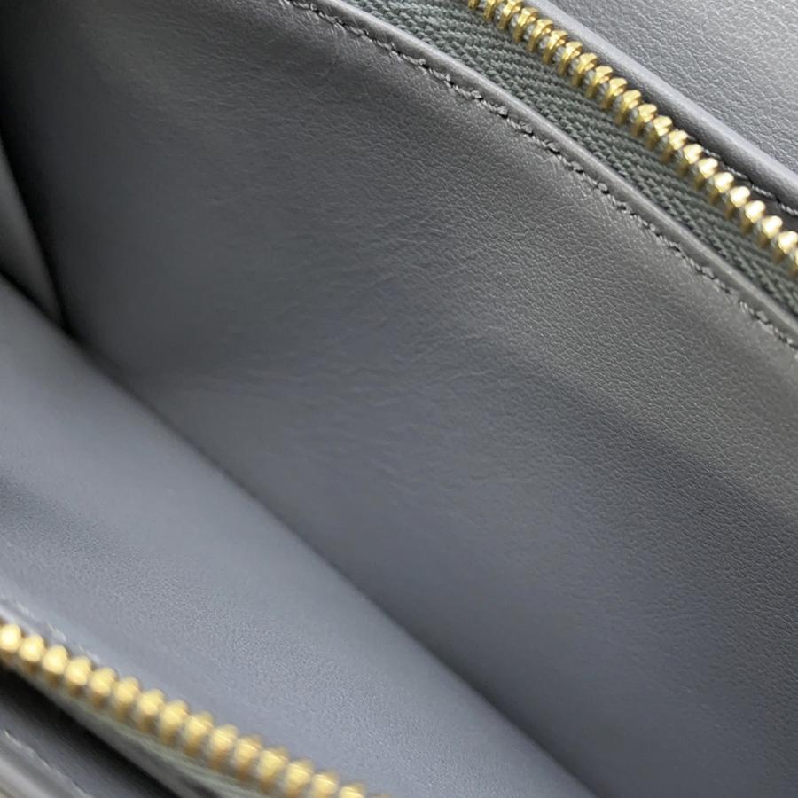 セリーヌ 長財布 ラージ フラップウォレット レザー 10B563BEL CELINE