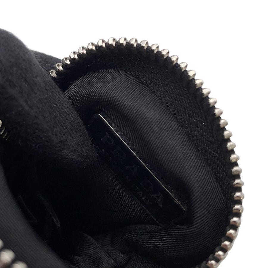 プラダ ポーチ トライアングルロゴ Re-Nylon ミニポーチ ナイロン