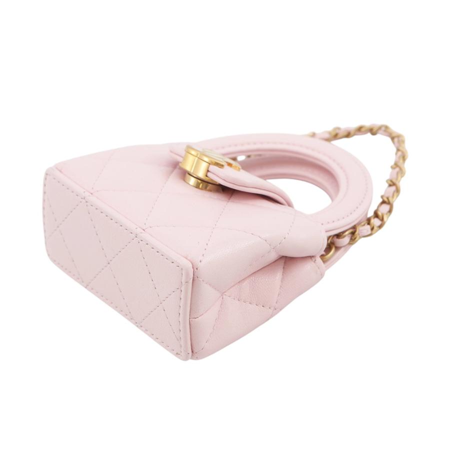 シャネルCHANELラムスキン ミニミニマトラッセ チャーム　ココマーク シャネル バッグチャーム ココマーク マトラッセ ミニバッグ チャーム