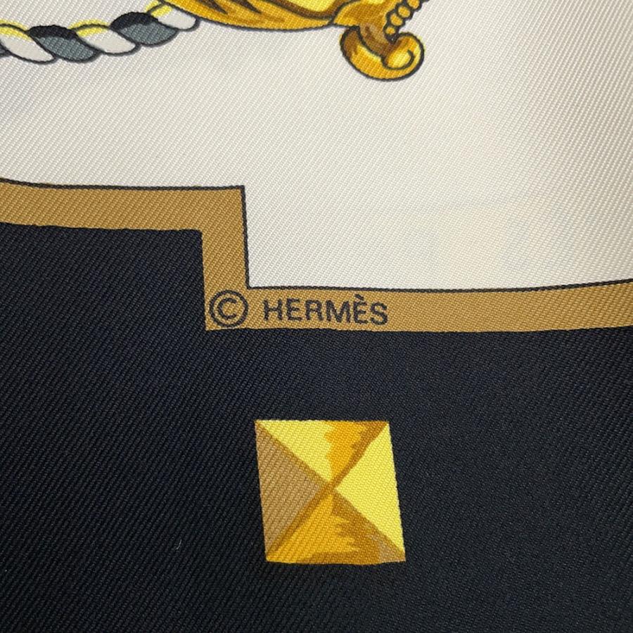 エルメス スカーフ カレ90 鍵柄 LES CLES シルク HERMES 黒 白 キー