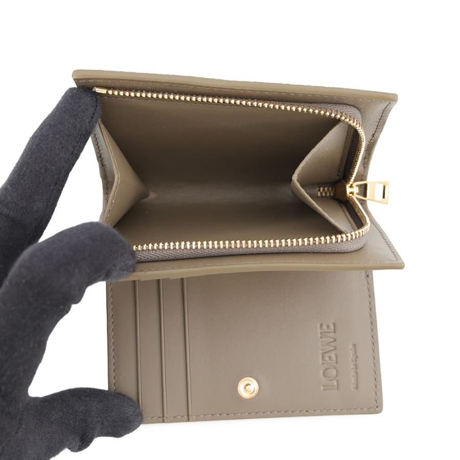 ロエベ 二つ折り財布 アナグラム コンパクト ウォレット ペブル