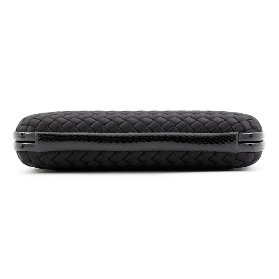 【BOTTEGA VENETA】クラッチバッグイントレチャートストレッチノット ボッテガヴェネタ クラッチバッグ イントレチャート ノット サテン