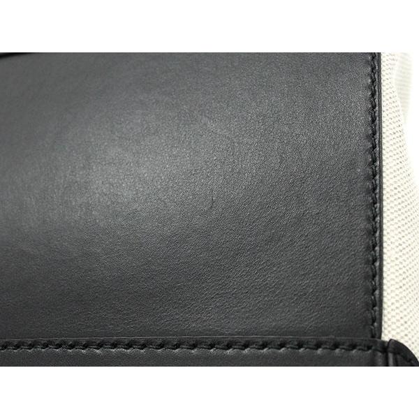 BALENCIAGA(バレンシアガ) ショルダーバッグ ネイビーバケット 409000 アイボリー×黒 巾着型 キャンバス×レザー BALENCIAGA（バレンシアガ） ショルダーバッグ ネイビー バケット 巾着
