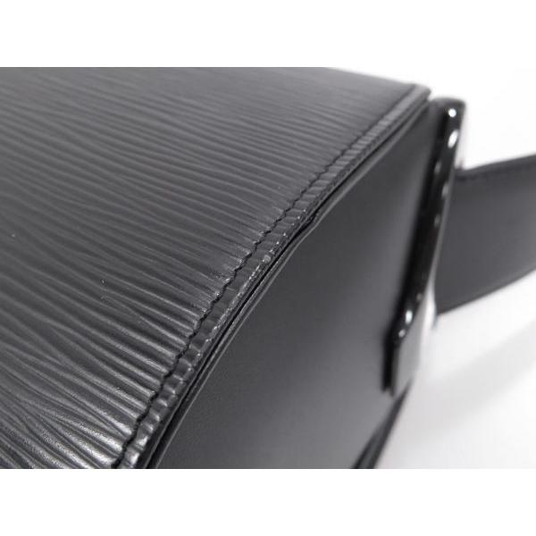 LOUIS VUITTON（ルイ・ヴィトン） ショルダーバッグ エピ ノクターンGM