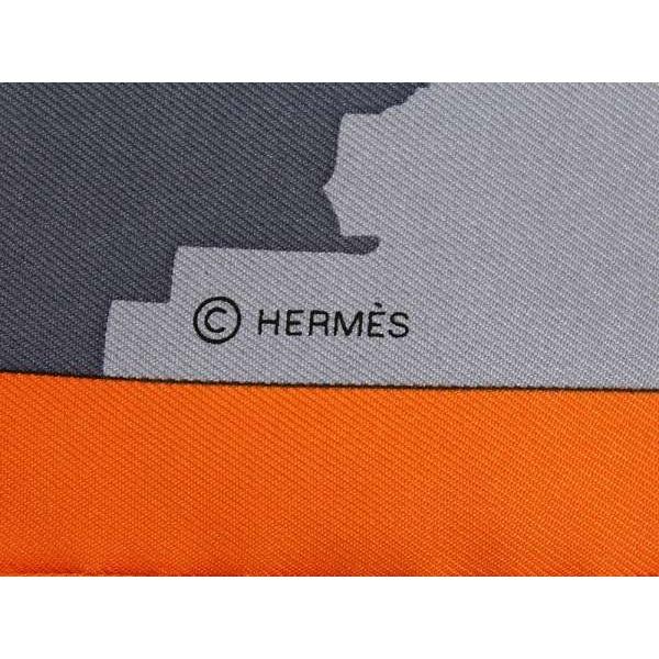 HERMES エルメス スカーフ カレ90 フォーブールでのスペース HERMES エルメス スカーフ カレ90 フォーブールでのスペース