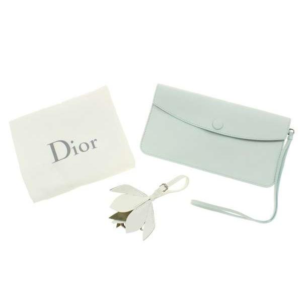 限定Christian Dior クリスチャン ディオール ブロッサム チャーム ディオールの日本限定バッグ「ディオール ブロッサム」- 桜から着想を