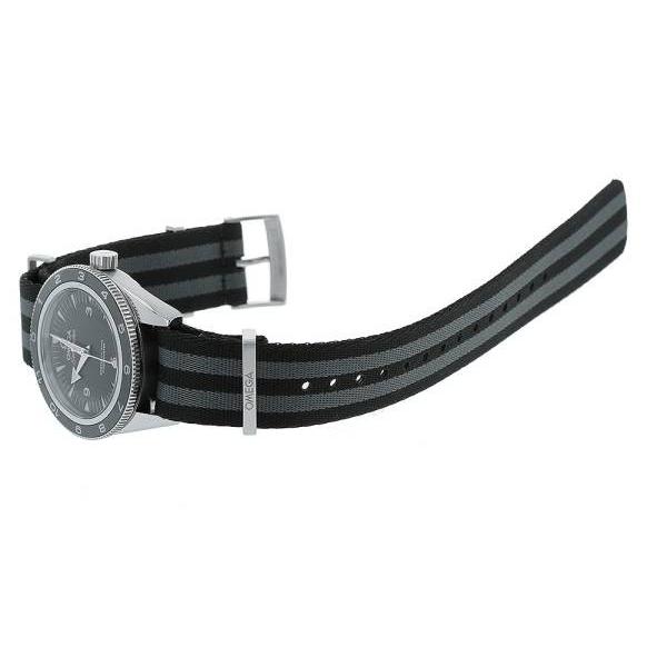 オメガ シーマスター300 007 スペクター 世界限定7007本 233 32 41 21 01 001 Omega 腕時計 Gallery Rare 通販 Yahoo ショッピング