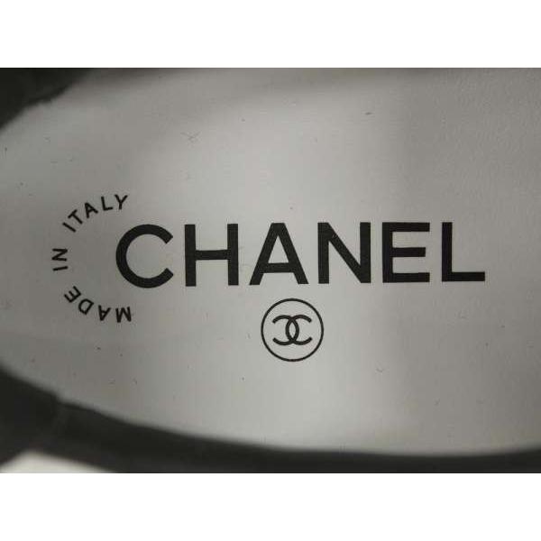 CHANEL（シャネル） スニーカー 白 ホワイト G34085 CHANEL レディース